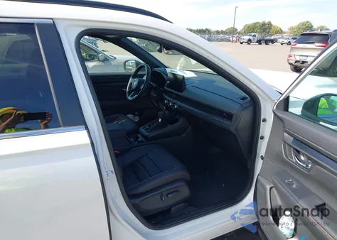 2025 Honda Cr-V Hybrid Sport-L from USA, damaged, VIN 7FARS6H81SE100986